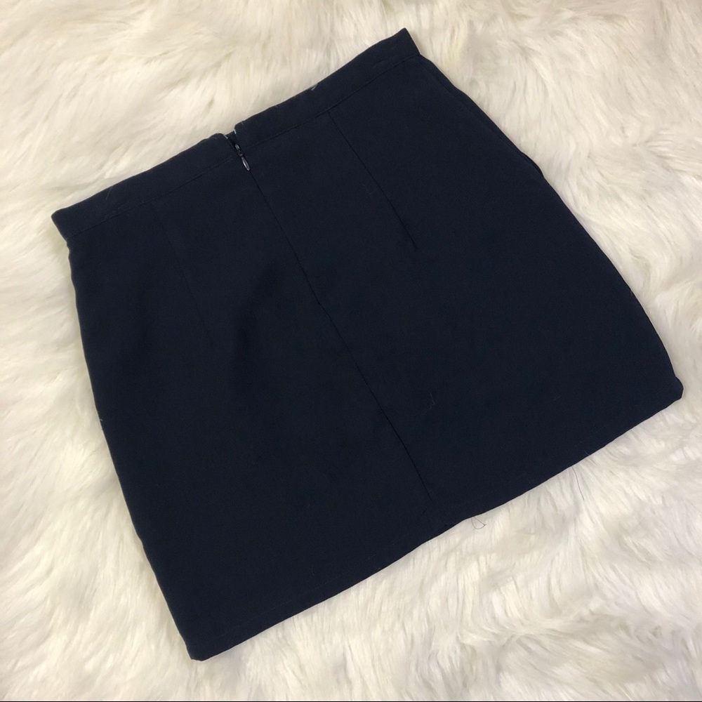 Navy mini skirt - Picture 3 of 3